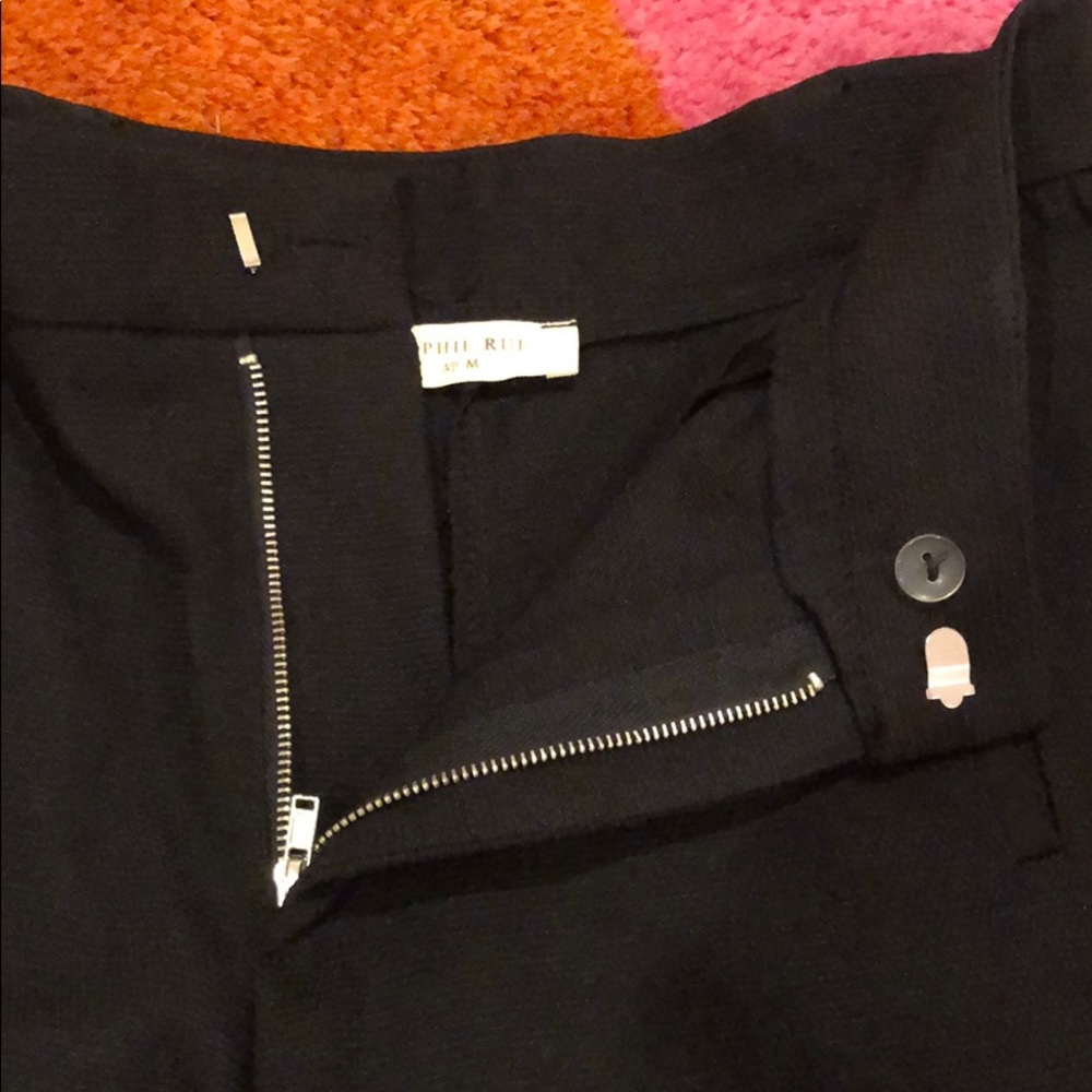 🖤 Sophie Rue Dress Shorts - Picture 3 of 6